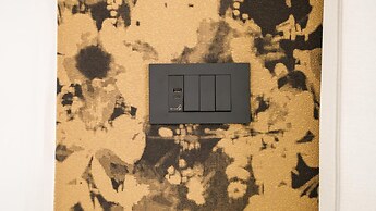 Welcomely - Superior Room - Louis Armstrong