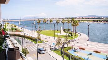 Welcomely - Deluxe Room - Amii Stewart