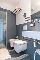 Kiss Beachfront Hotel & Restaurant