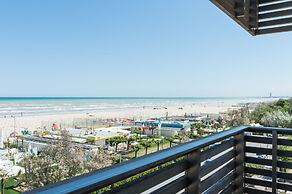 Kiss Beachfront Hotel & Restaurant