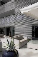 Kiss Beachfront Hotel & Restaurant