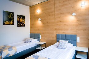 Hotel 107