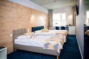 Hotel 107