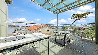 Ganghwado Mare Seawater Poolvilla