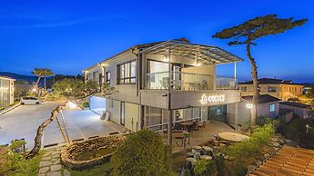 Ganghwado Mare Seawater Poolvilla