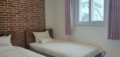 Ganghwado Mare Seawater Poolvilla