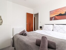 6 Seaview @ Bridlington Bay