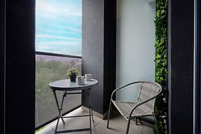 Modern Studio Gwiazdzista by Renters