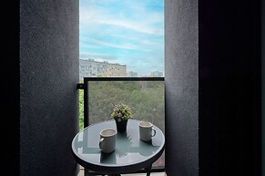 Modern Studio Gwiazdzista by Renters