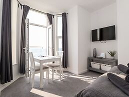 5 Seaview @ Bridlington Bay