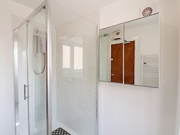 2 Seaview @ Bridlington Bay