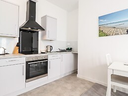 3 Seaview @ Bridlington Bay