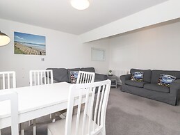 8 Seaview @ Bridlington Bay