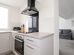 8 Seaview @ Bridlington Bay