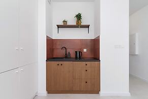 Stylish Studio Kiełkowskiego by Renters