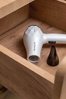 Stylish Studio Kiełkowskiego by Renters