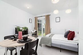 Stylish Studio Kiełkowskiego by Renters