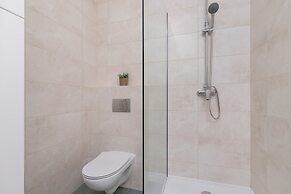 Stylish Studio Kiełkowskiego by Renters