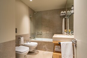 Aqualuz Troia Mar by The Editory