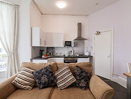 1 Beach View @ Beaconsfield House