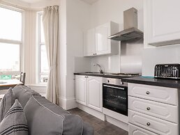 5 Beach View @ Beaconsfield House