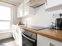 Apartment 9 Beaconsfield House