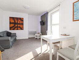 Apartment 9 Beaconsfield House