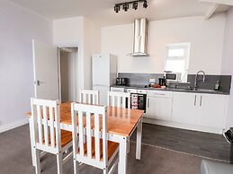 10 Beach View @ Beaconsfield House