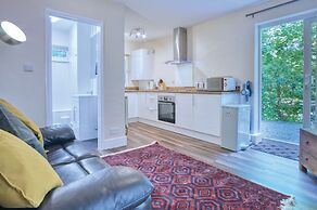 Croft Court - 1 Bedroom Apartment - Tenby