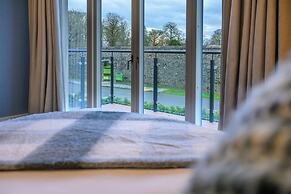 Killeen Castle