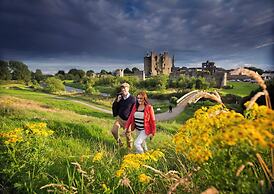 Killeen Castle
