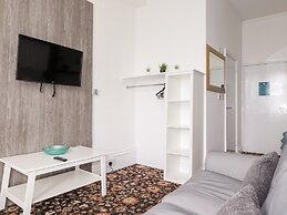 3 Beach View @ Beaconsfield House