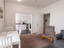 8 Beach View @ Beaconsfield House