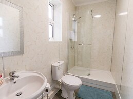 8 Beach View @ Beaconsfield House