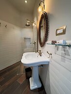 Le Finestre Sul Lago