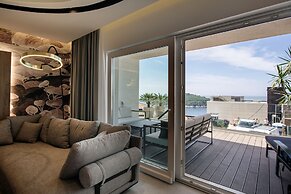 Ragusa Viewpoint apartment by Dubrovnik View
