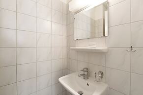 Imbarcadero apartment