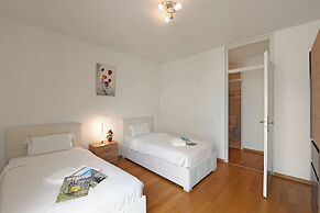 Imbarcadero apartment