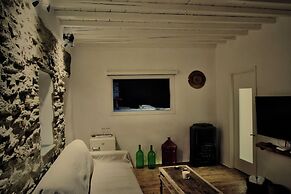 Sifnos Roots