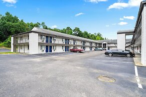 Efficiency Lodge - Columbus GA