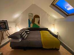 4 Bedroom Victorian Townhouse With Sea Views