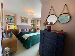 4 Bedroom Victorian Townhouse With Sea Views