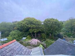 4 Bedroom Victorian Townhouse With Sea Views