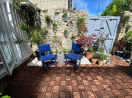 4 Bedroom Victorian Townhouse With Sea Views