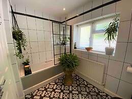 4 Bedroom Victorian Townhouse With Sea Views