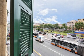 Family Flat in the City Center by Wonderful Italy