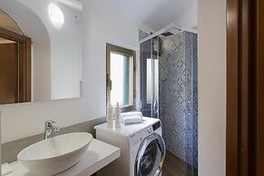 Family Flat in the City Center by Wonderful Italy