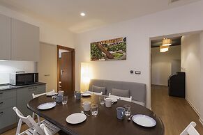 Family Flat in the City Center by Wonderful Italy