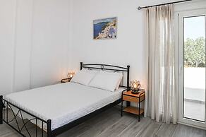 Enjoy the Santorini Life Vibrant Studio