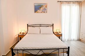 Enjoy the Santorini Life Vibrant Studio